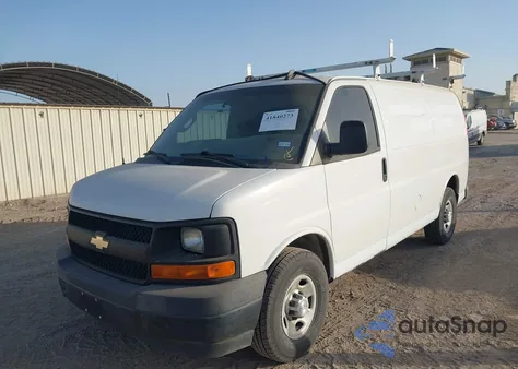 2017 Chevrolet Express G2500 z USA, uszkodzony, nr VIN 1GCWGAFFXH1161758